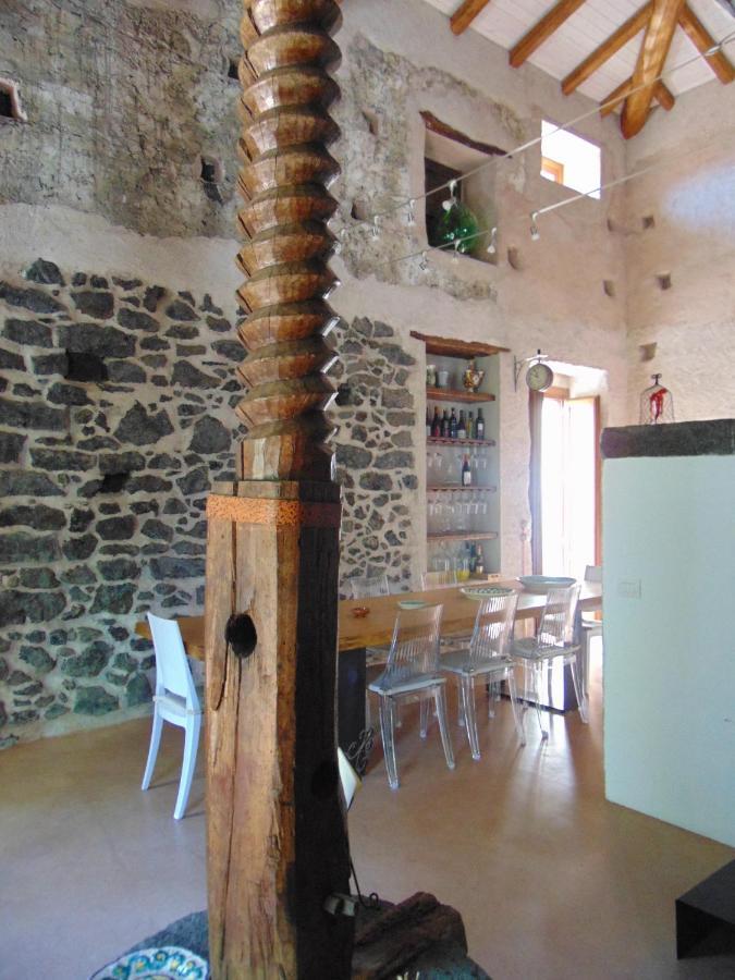 La corte di Bafè B&B Slow Life Zafferana Etnea Extérieur photo