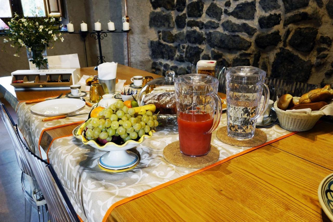 La corte di Bafè B&B Slow Life Zafferana Etnea Extérieur photo