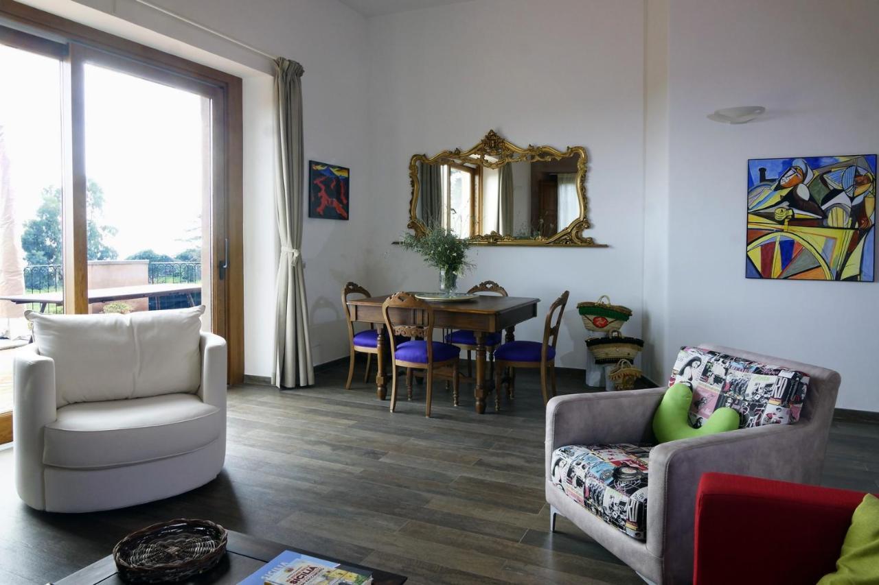 La corte di Bafè B&B Slow Life Zafferana Etnea Extérieur photo